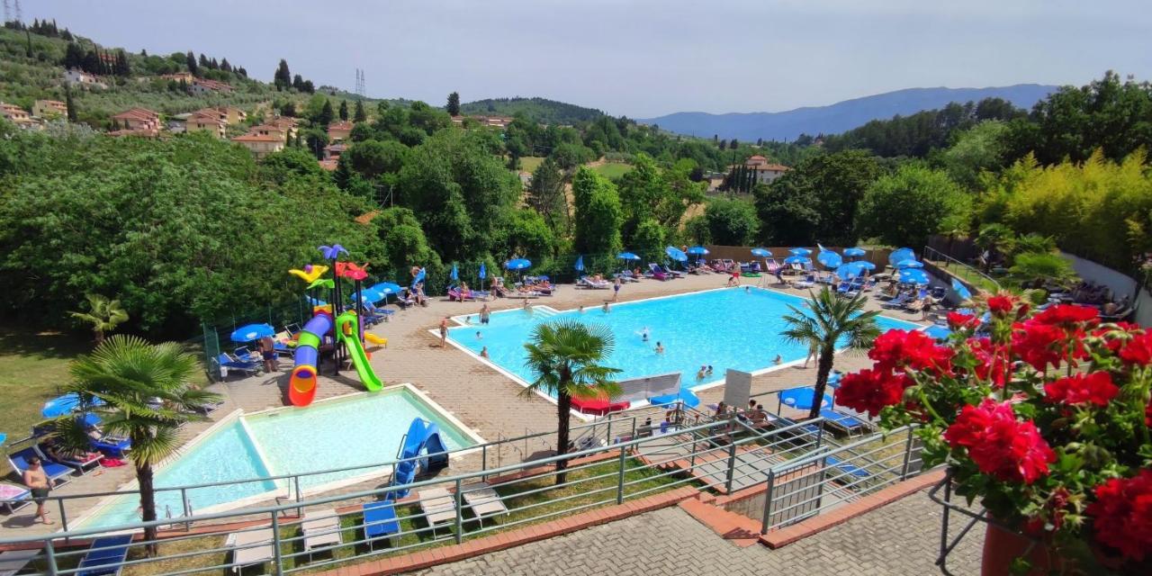 Small Camp Il Poggetto Troghi Zewnętrze zdjęcie